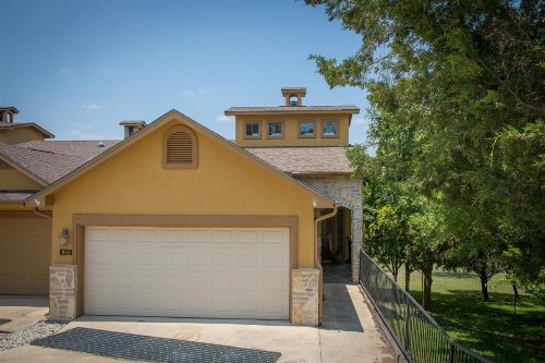 Lakeside Haven Townhouse image 19