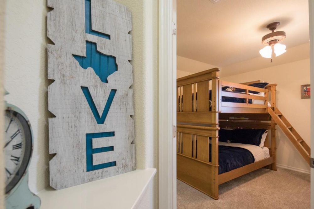 Lakeside Haven Townhouse Image 21